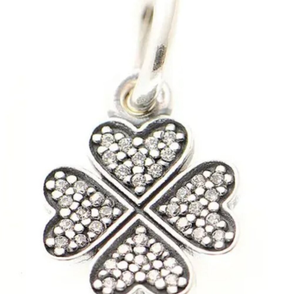 Sterling Silver Pandora Lucky in Love Shamrock Pendant